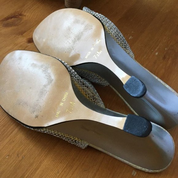 Silver Wedge open-toe Spring fun!! - Picture 3 of 4